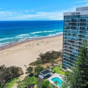 One The Esplanade On Surfers Paradise 黄金海岸
